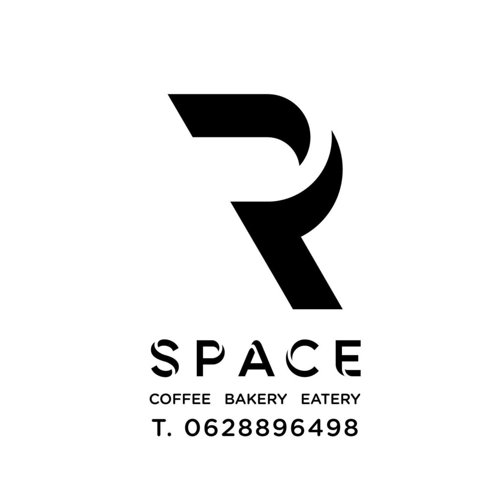 R space cafe & eatery