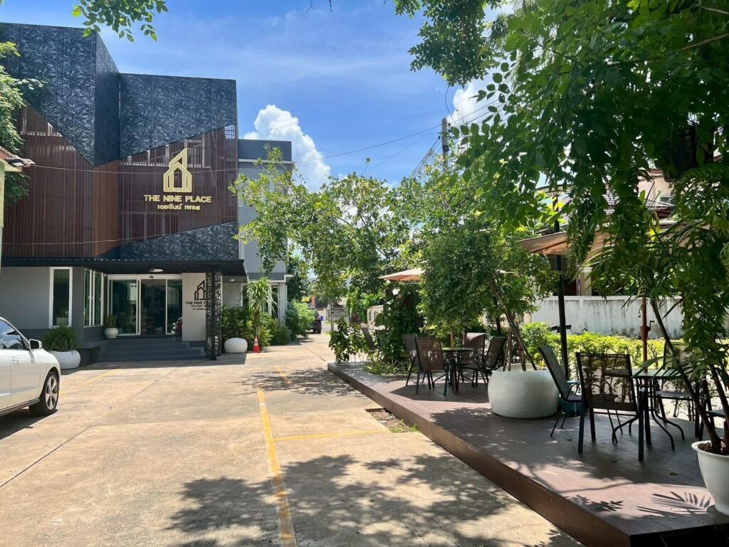 The Nine Place แจ้งสนิท